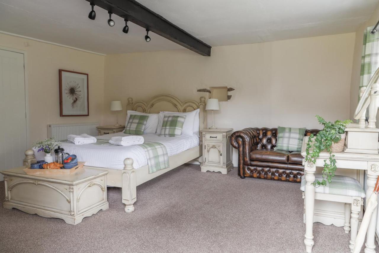 Bearslake Inn Bridestowe Ngoại thất bức ảnh