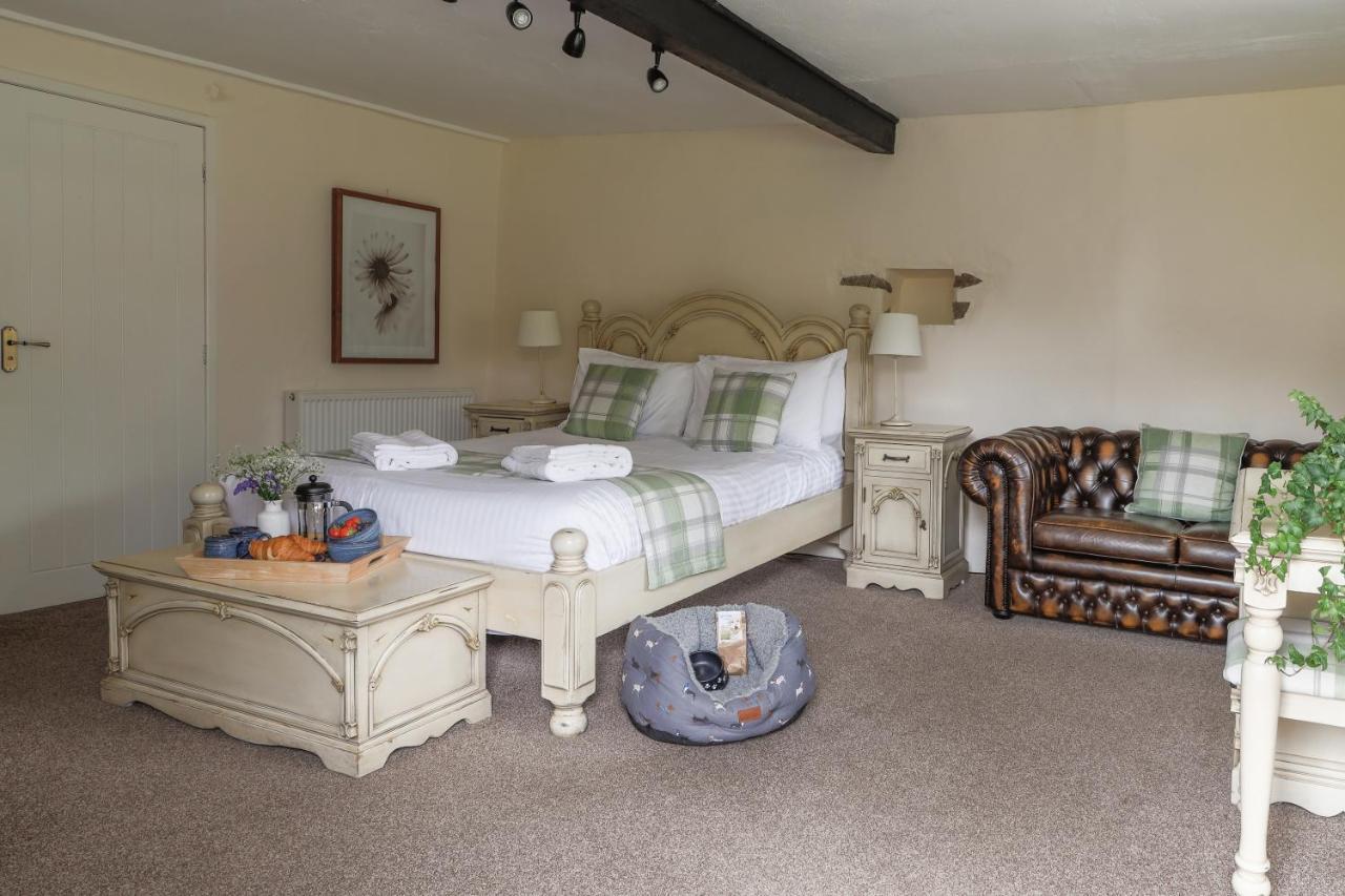 Bearslake Inn Bridestowe Ngoại thất bức ảnh