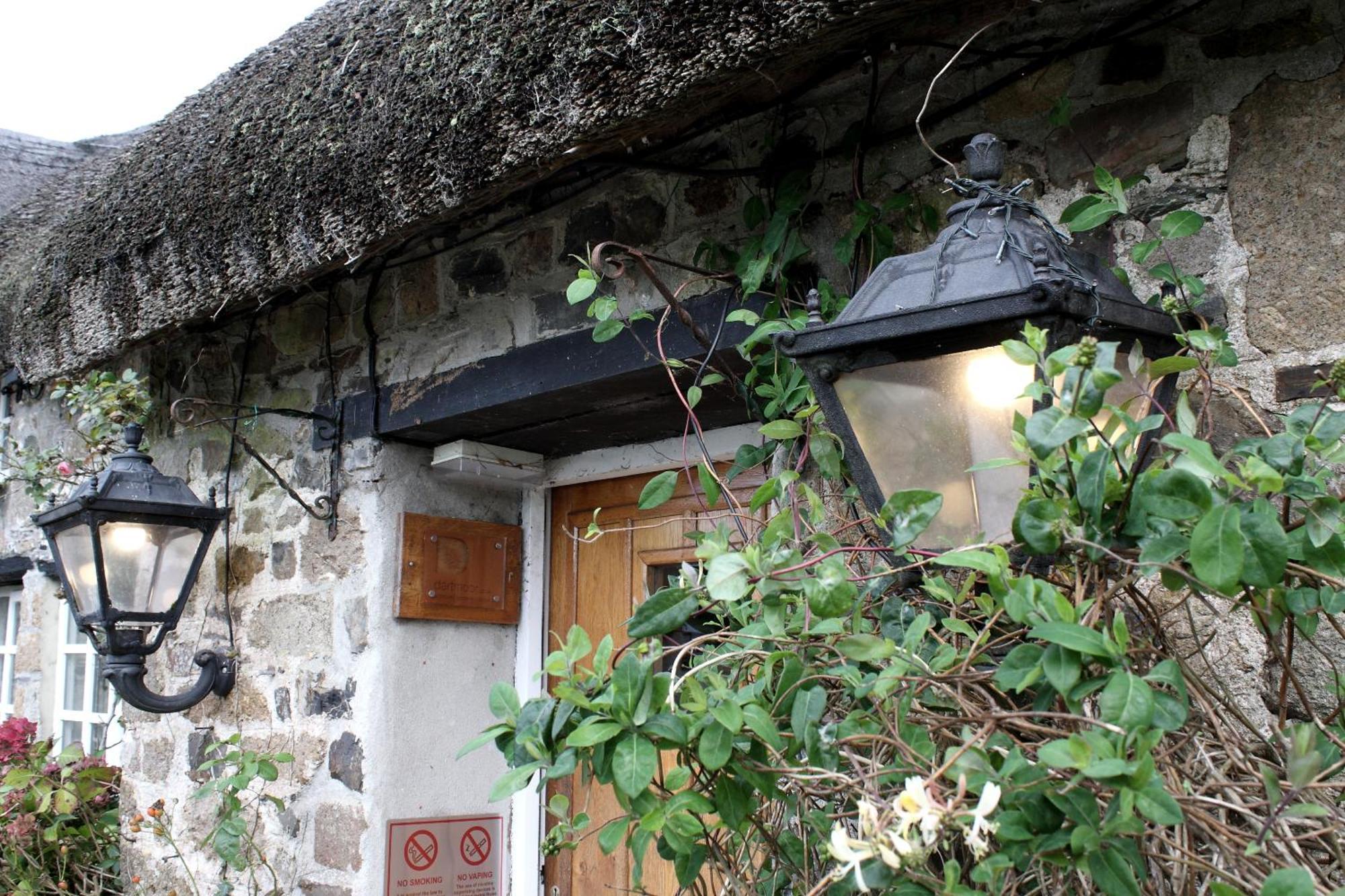 Bearslake Inn Bridestowe Ngoại thất bức ảnh